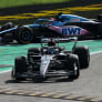 F1 past mogelijk tijdstraf voor overschrijden track limits aan: "Maar 5 seconden vond ik al pijnlijk"